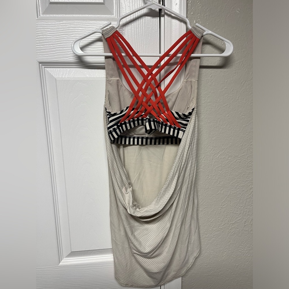 Lululemon tank. Size 4. No tags. No stains, no tears.
